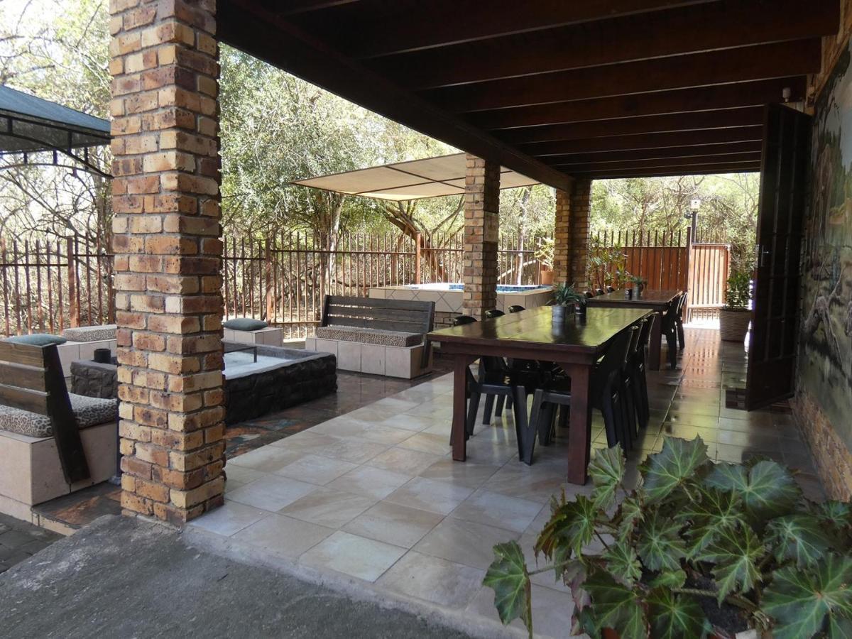 Weltevrede Lodge - Self Catering Houses Marloth Park Dış mekan fotoğraf