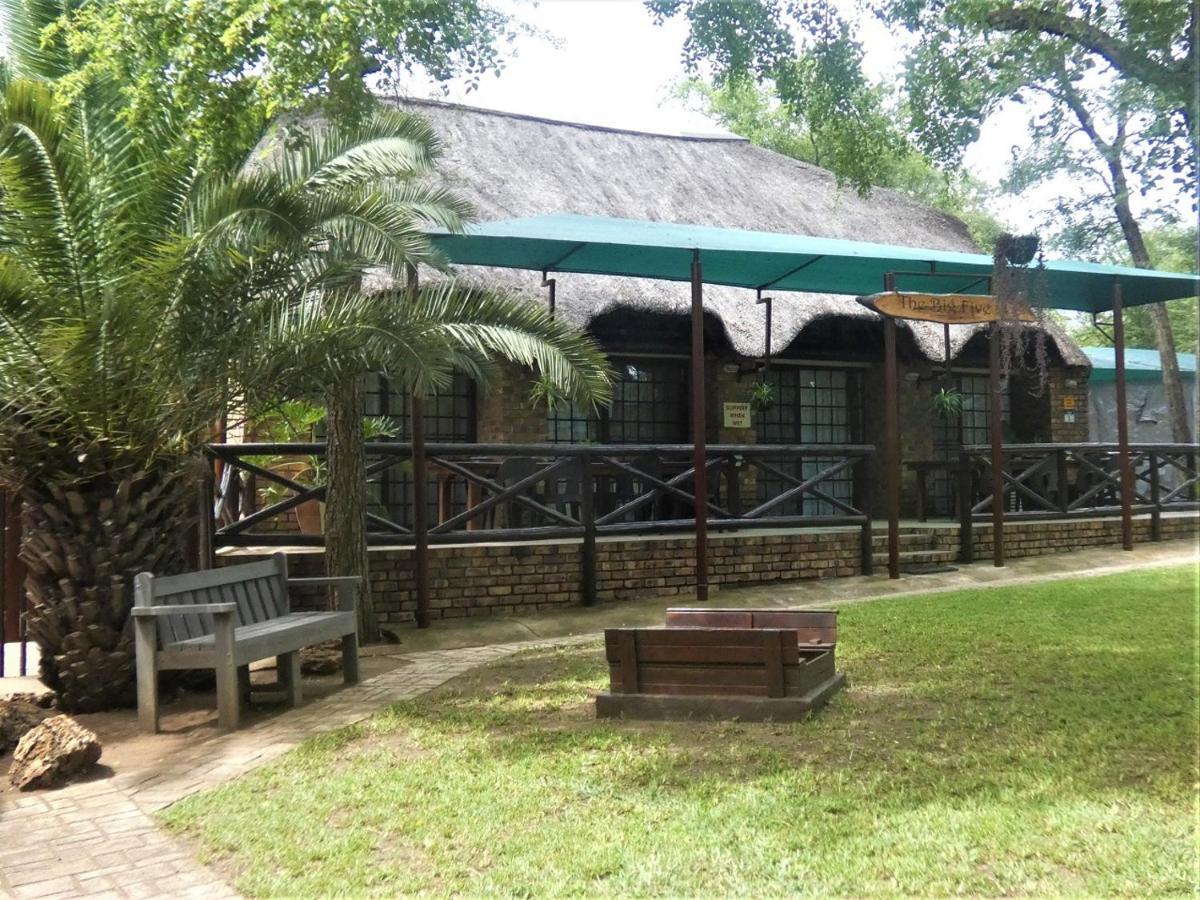 Weltevrede Lodge - Self Catering Houses Marloth Park Dış mekan fotoğraf