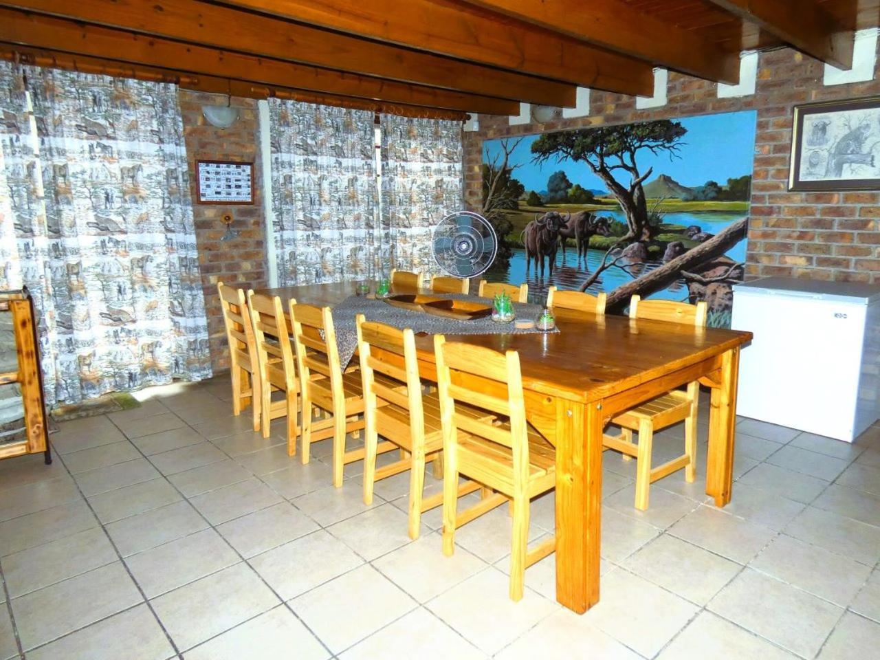 Weltevrede Lodge - Self Catering Houses Marloth Park Oda fotoğraf
