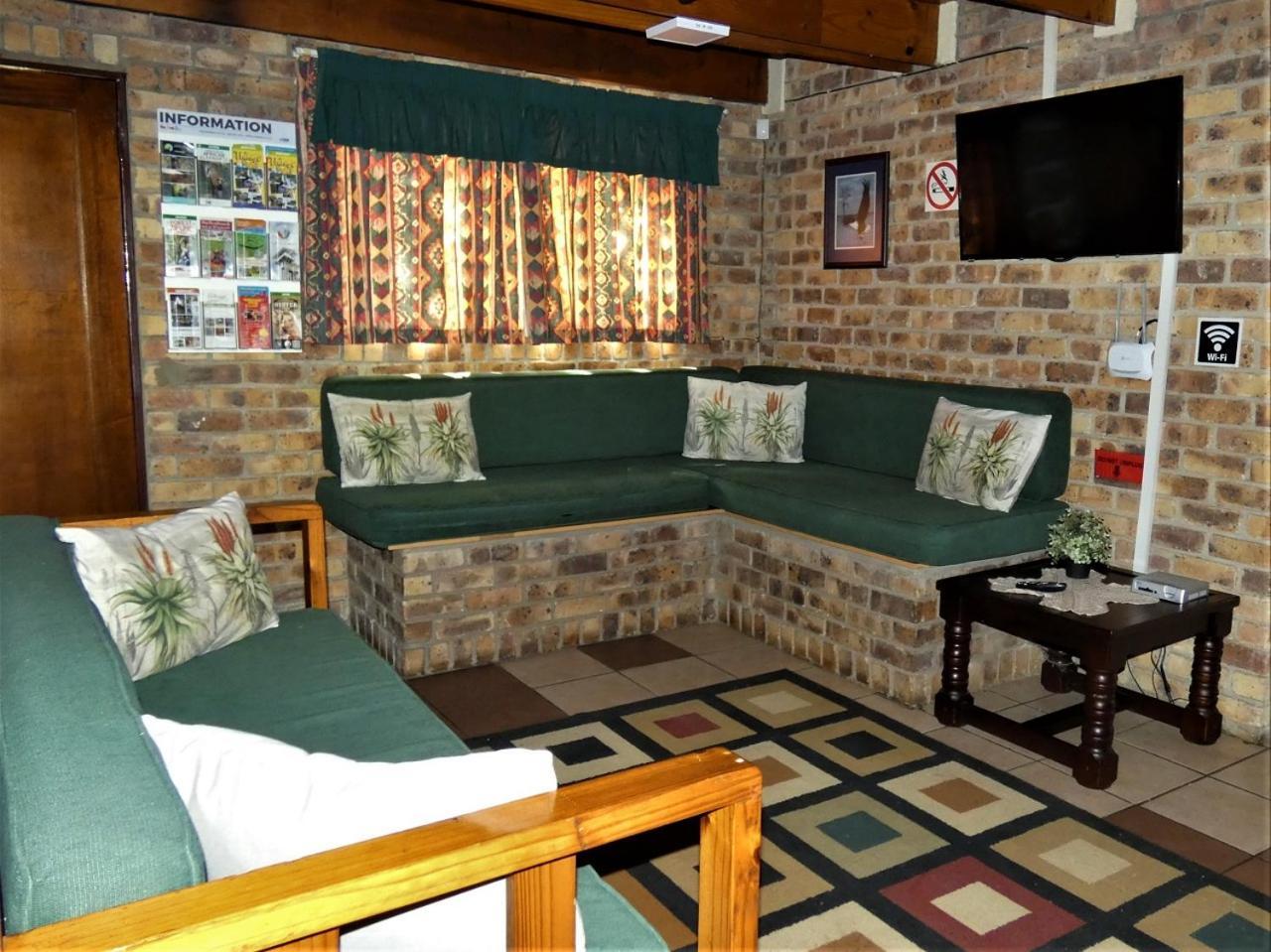 Weltevrede Lodge - Self Catering Houses Marloth Park Oda fotoğraf
