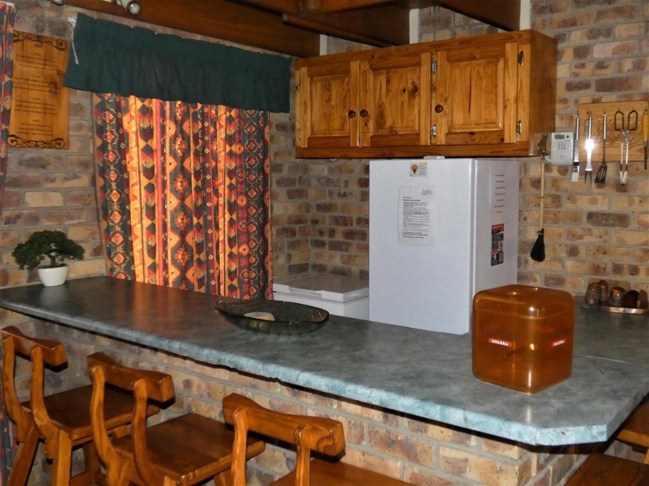 Weltevrede Lodge - Self Catering Houses Marloth Park Oda fotoğraf